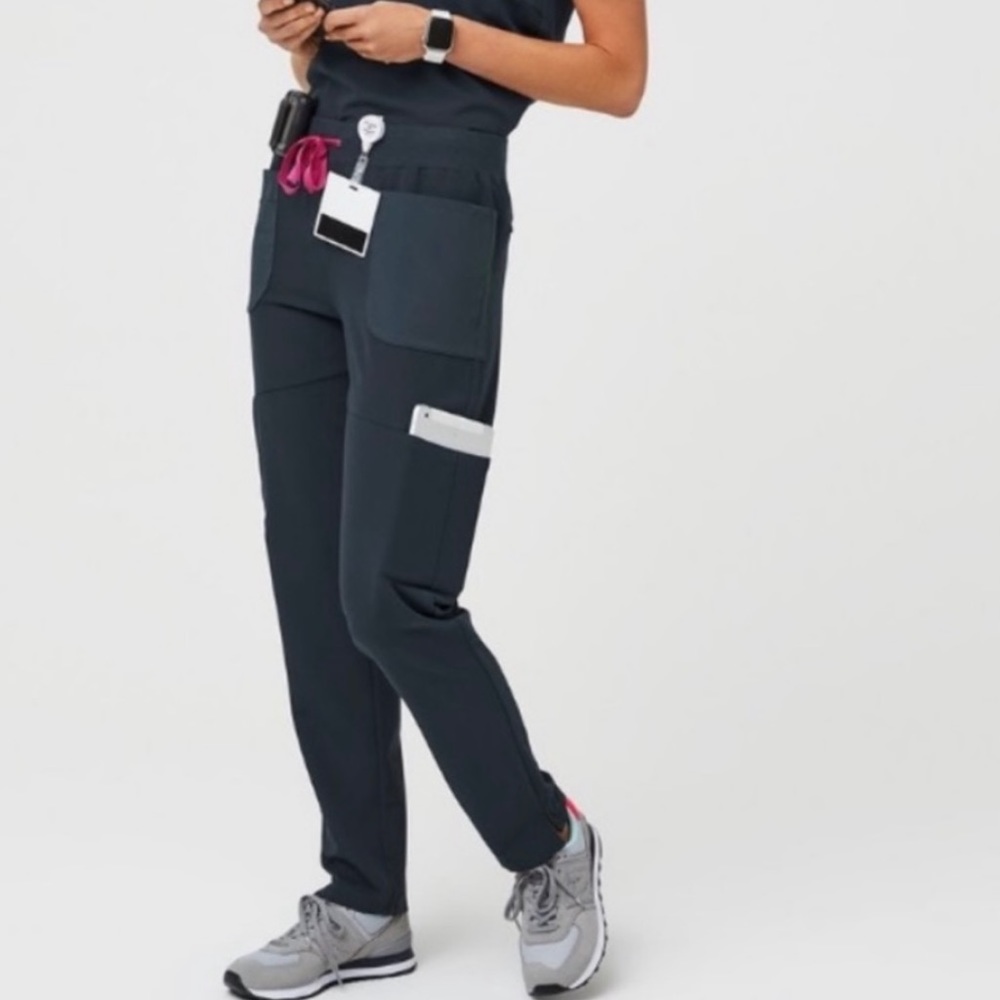 FIGS ** dark harbor mundri slim pant